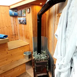Artestacion Apartment